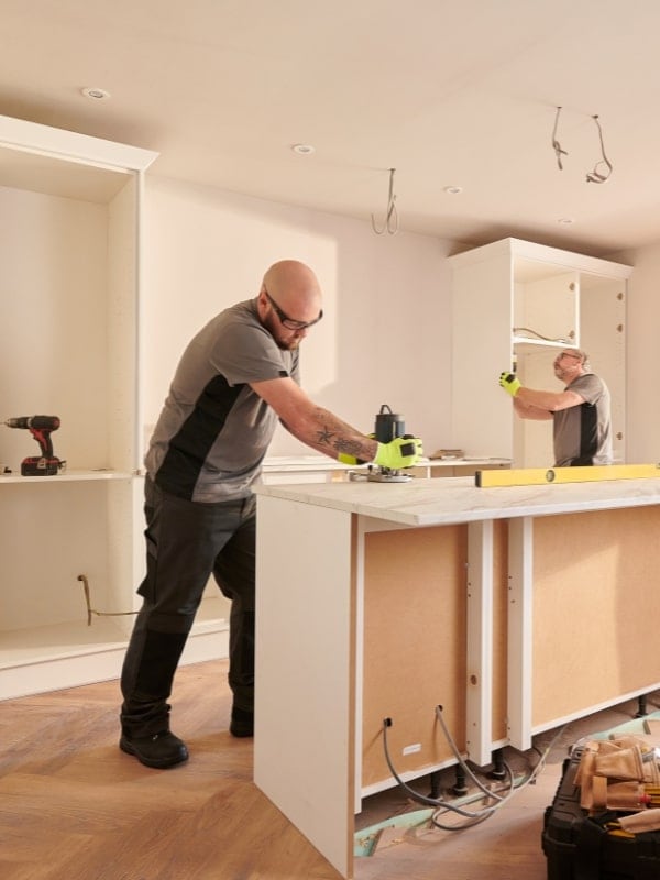 Kitchen fitters