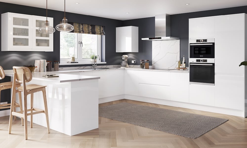 White high gloss handleless kitchen